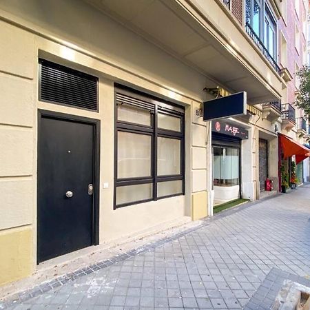 Oasis Urbano En El Corazon Financiero / Castellana Appartement Madrid Buitenkant foto