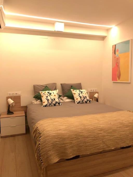 Oasis Urbano En El Corazon Financiero / Castellana Appartement Madrid Buitenkant foto