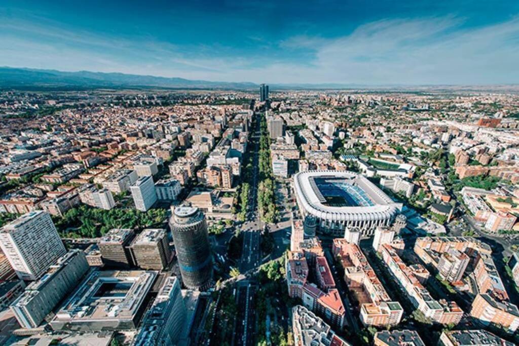 Oasis Urbano En El Corazon Financiero / Castellana Appartement Madrid Buitenkant foto